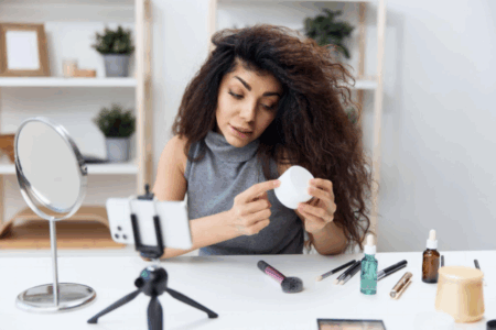 Maximizing Brand Visibility Through Strategic Influencer Partnerships